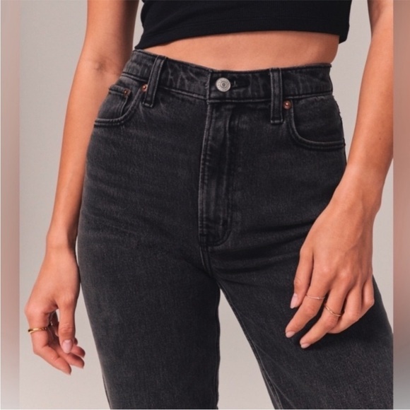 ABERCROMBIE + FITCH Curve Love The 90s Straight Ultra High Rise Black Denim Jean - Picture 3 of 9